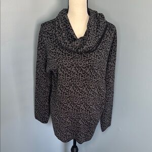 Calvin Klein Women’s Gray/Black Animal Print Cowl Neck Sweater Top Sz L